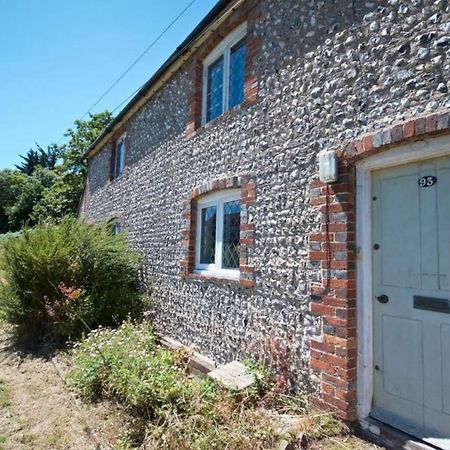 Wish Cottage Ratton 외부 사진